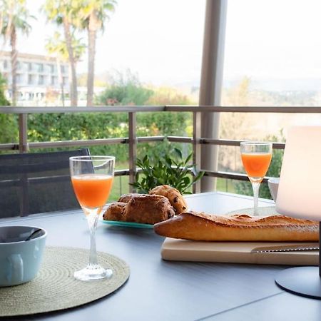 A7- 2 Bdr Sea & Mountain View - Ac, Parking, Pool & Terrace Apartamento Antibes Exterior foto