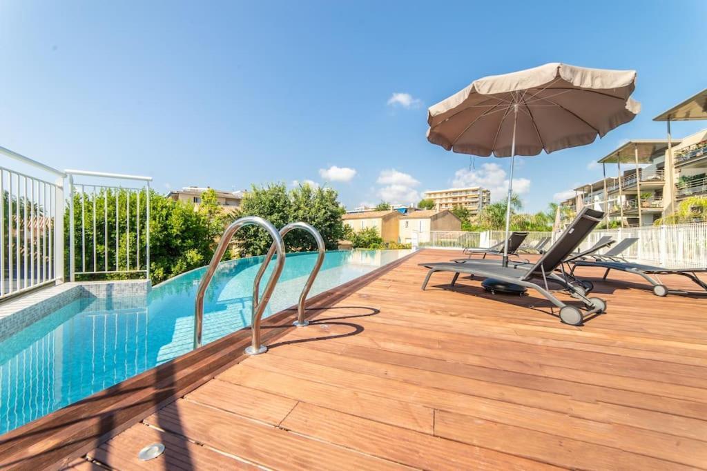 A7- 2 Bdr Sea & Mountain View - Ac, Parking, Pool & Terrace Apartamento Antibes Exterior foto