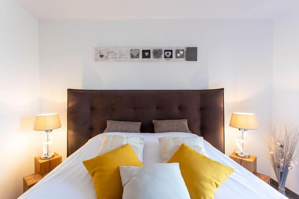 A7- 2 Bdr Sea & Mountain View - Ac, Parking, Pool & Terrace Apartamento Antibes Exterior foto