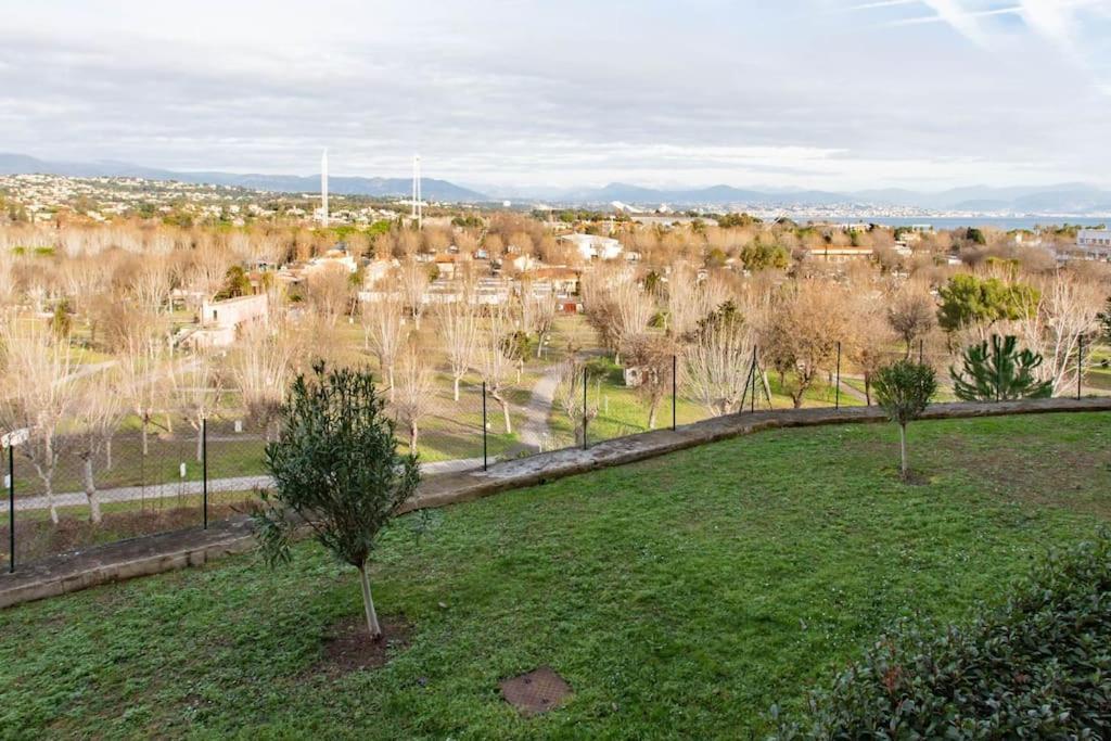 A7- 2 Bdr Sea & Mountain View - Ac, Parking, Pool & Terrace Apartamento Antibes Exterior foto